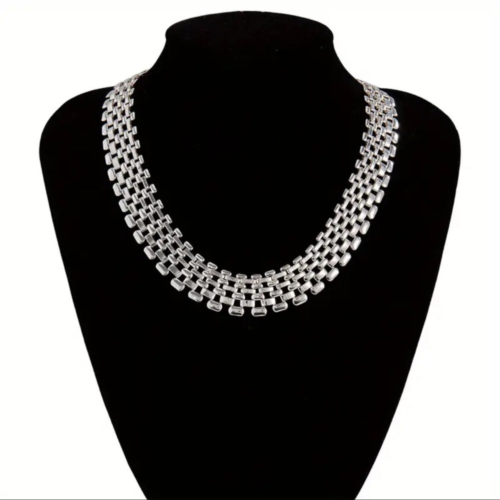 Exaggerated Hollow Chain Necklace Punk Hip-hop Style Silver Color Necklace - Picture 7 of 7